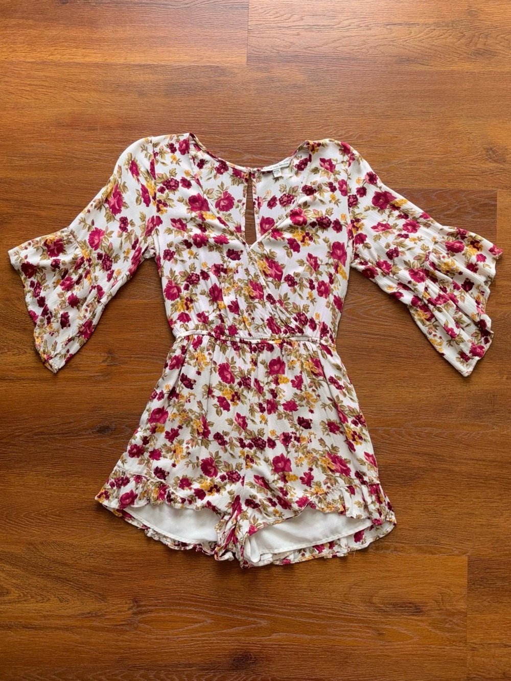 American Eagle Outfitters Floral Ruffle Romper - S